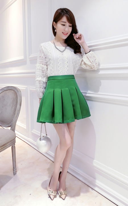 春季服裝搭配淡淡的粉色搭配